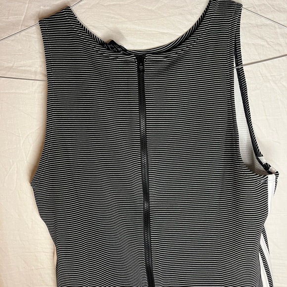 adidas crop top! - Picture 3 of 3